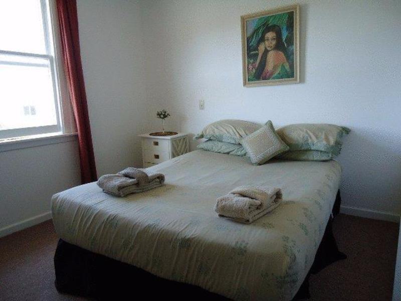 The Pier Lodge Bed And Breakfast Christchurch Exterior foto